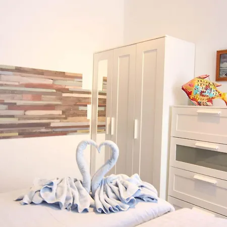 Kapitaenshaus-lassen-zimmer-blanker-hans 3*